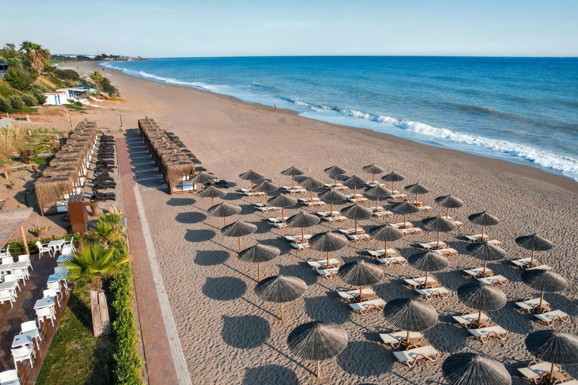 Adora Calma Beach Hotel Adults Only Kızılot エクステリア 写真